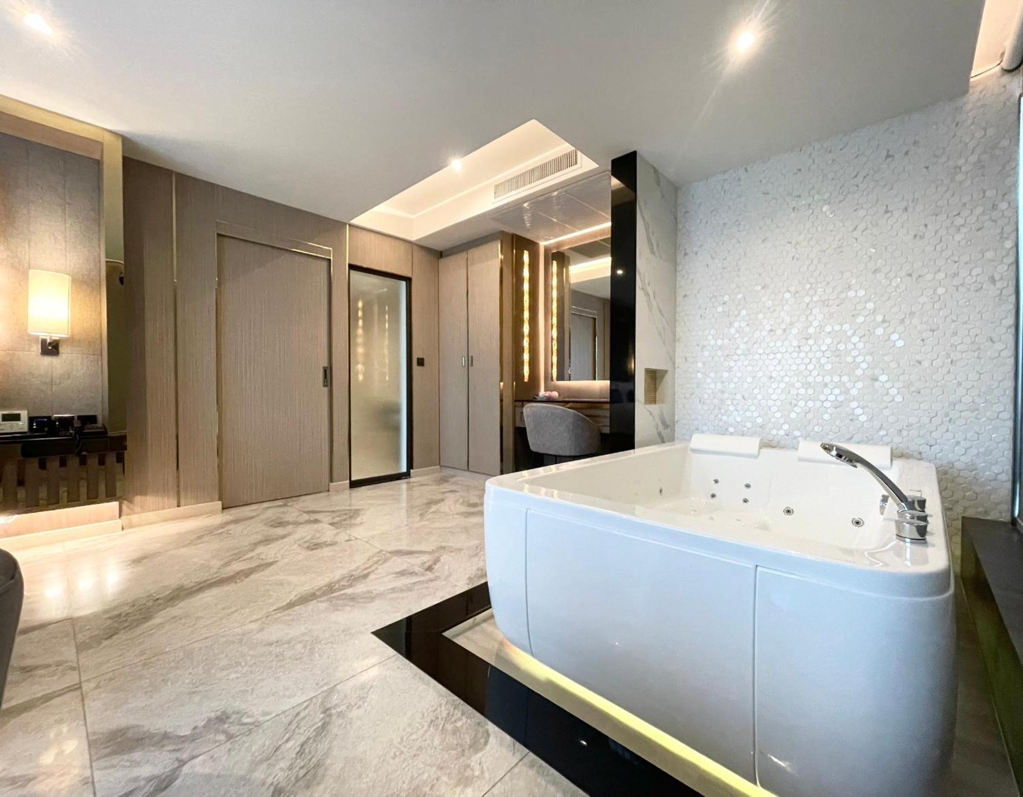 The Tj Hotel Jomtien Exteriér fotografie