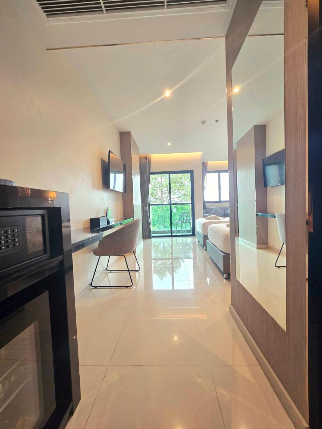 The Tj Hotel Jomtien Exteriér fotografie